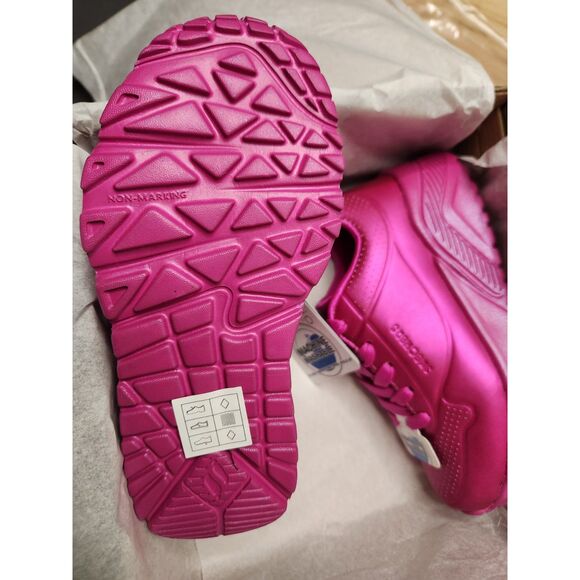 Skechers Street Uno Lite Jewel Mode Sneakers – Kids Size 11, Fuchsia - Picture 9 of 9